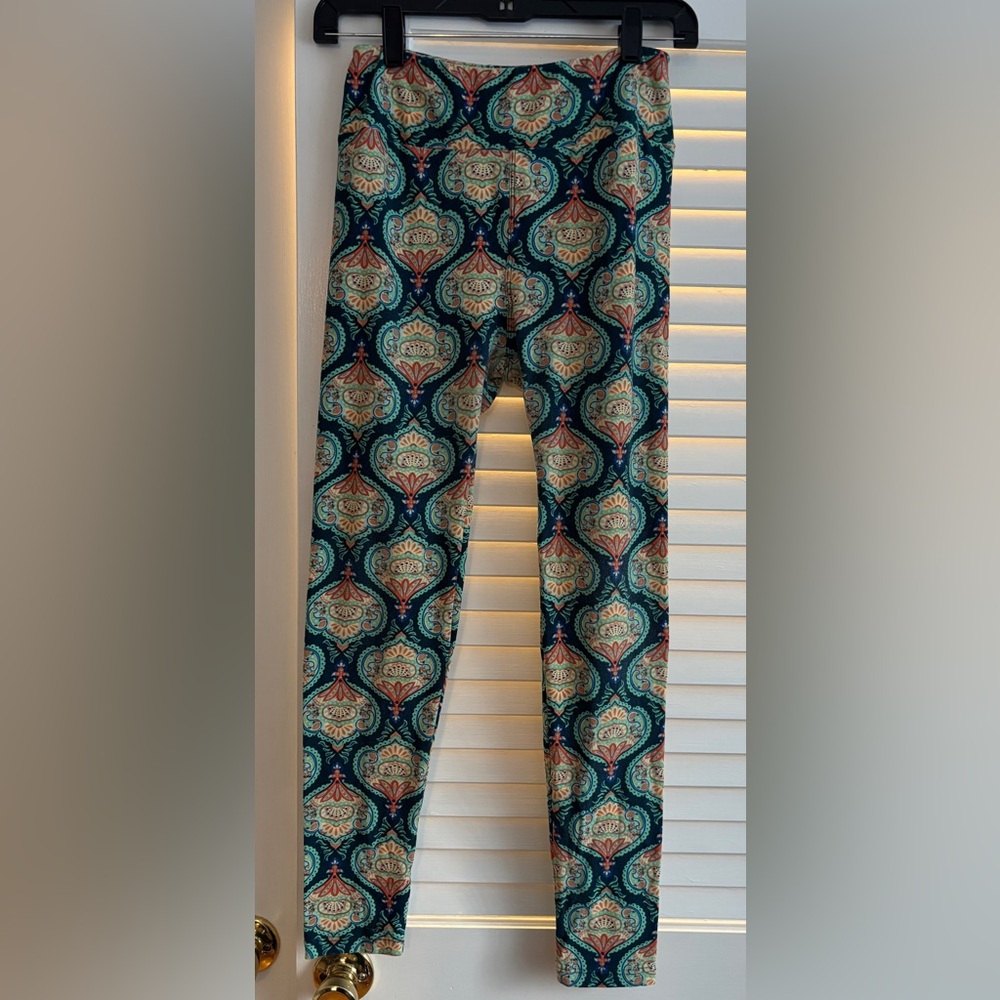 Buttery Soft Patterned Leggings
